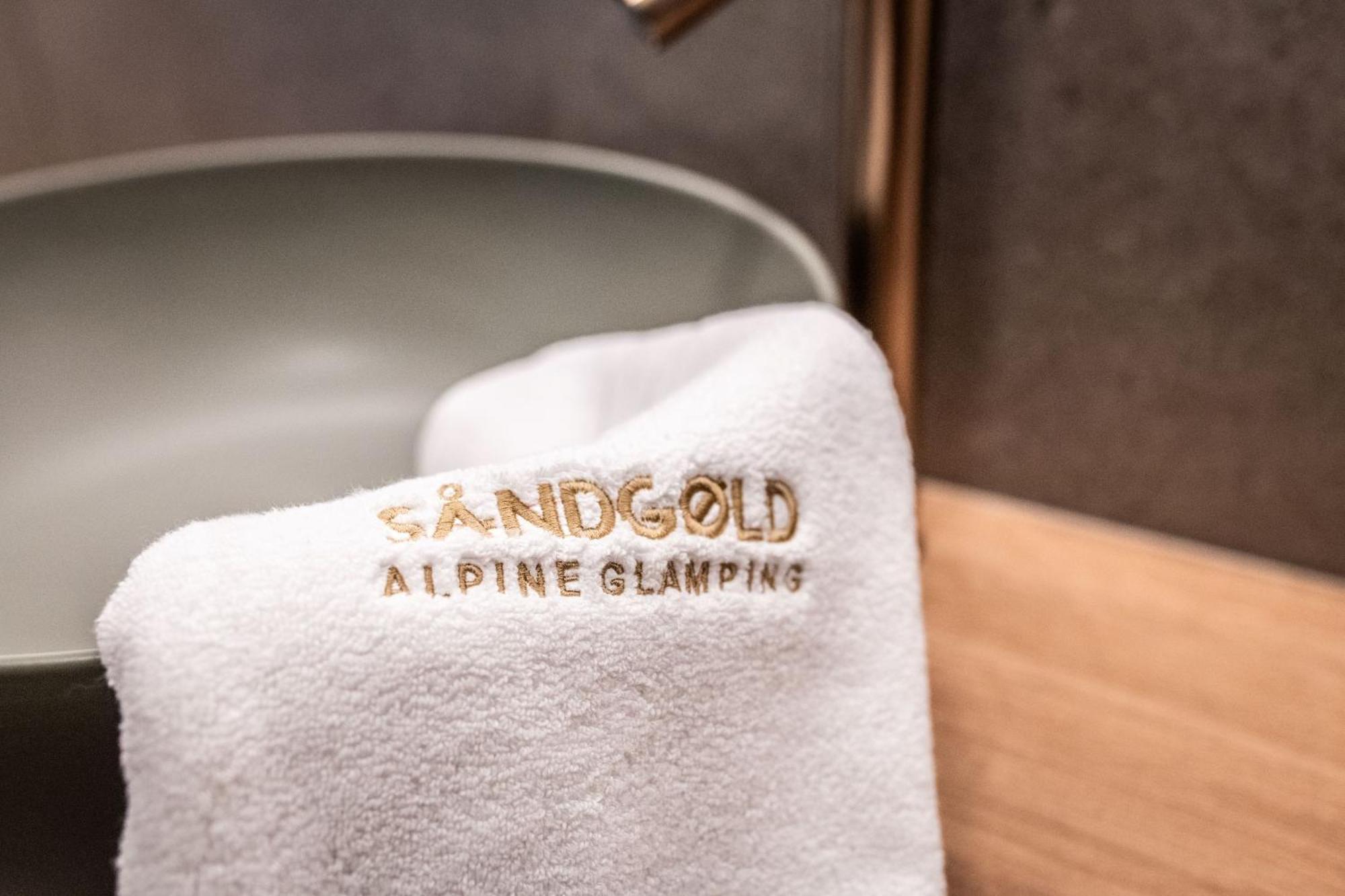 Sandgold Alpine Glamping Campo Tures Kültér fotó