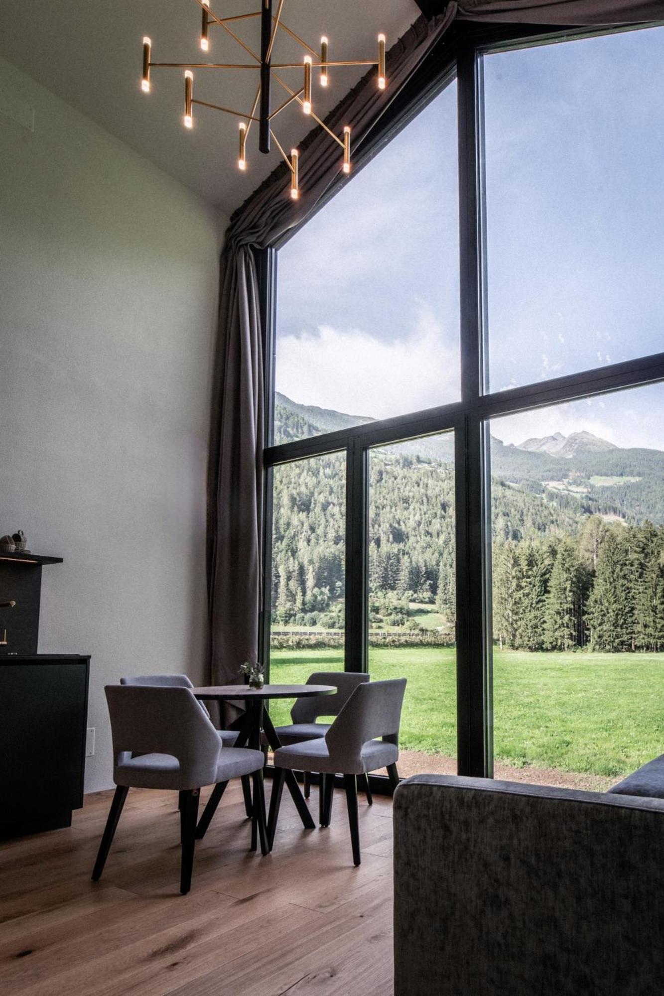 Sandgold Alpine Glamping Campo Tures Kültér fotó